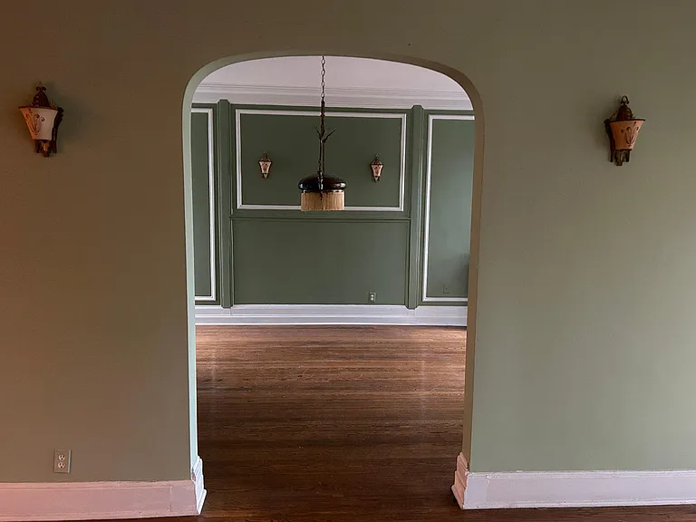 dining room from the leaving room