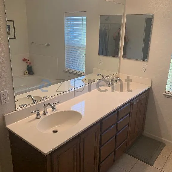 8018 Finchley Ct — Photo 54