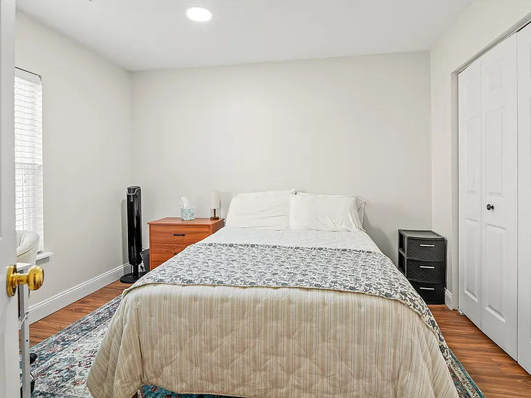 1015 Carbondale Way — Photo 4