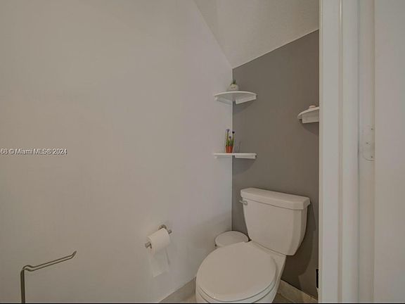 5th image of 25187 108 Ct