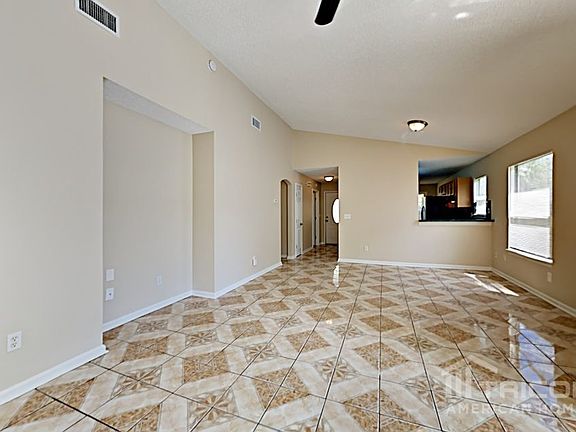 5th image of 1558 Irishwood Ct