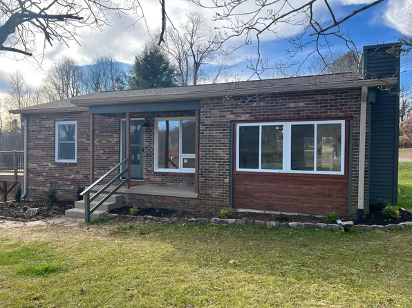 2814 Cow Camp Rd, Newland, NC 28657