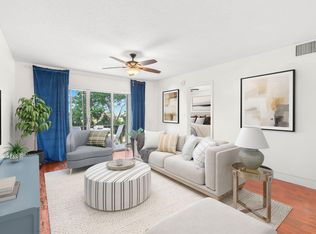 1101 Crystal Lake Drive #309, Deerfield Beach, FL 33064