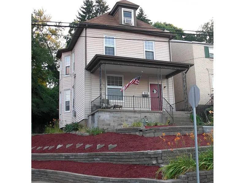 918 Berwin Ave photo 1