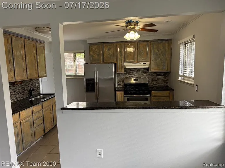 3912 S Gulley Rd — Photo 4