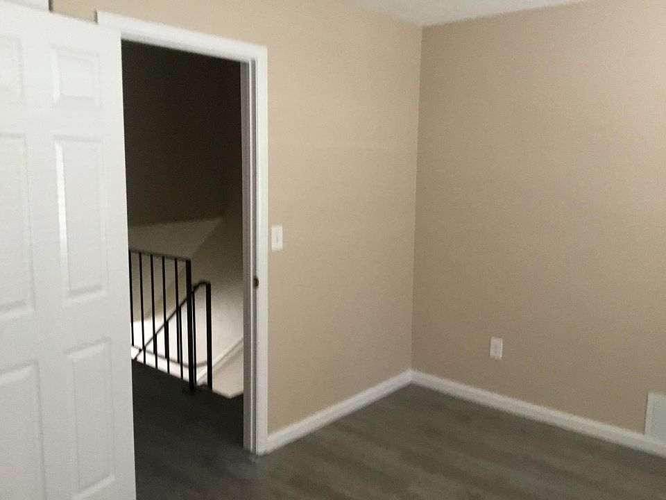 Upstairs bedroom