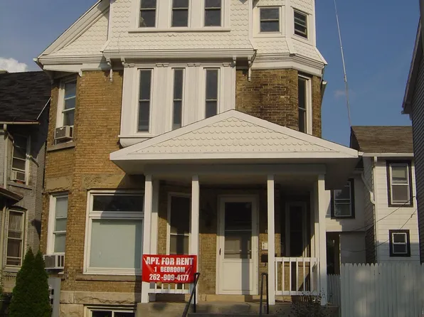 1508 N Cass St, Milwaukee, WI 53202