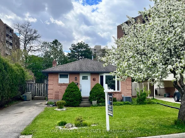63 Dundee Ct, London, ON N6C 5E4