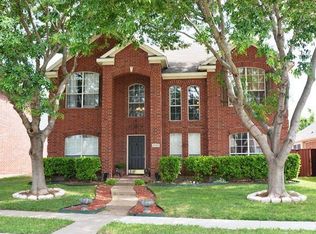 5727 Woodmoss Ln, The Colony, TX 75056
