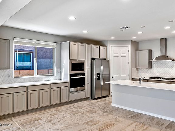 3rd image of 13412 E Homesteaders Ln
