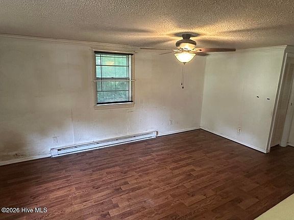 4th image of 354 Juniper Drive