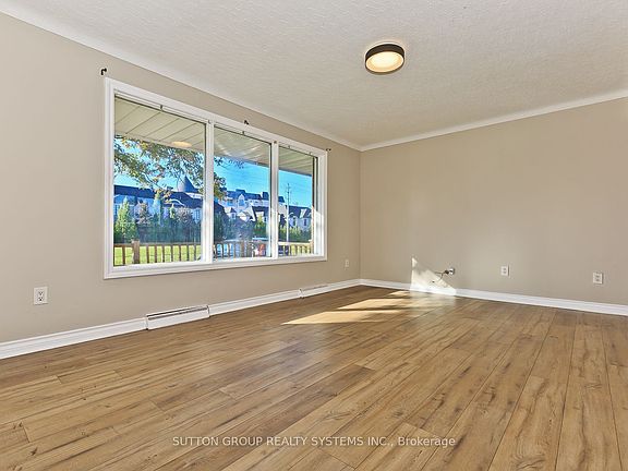 4th image of 40 Jacobson Ave