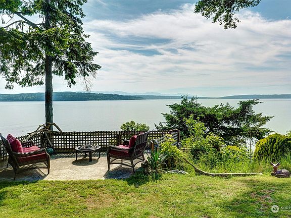 5th image of 2708 S Camano Drive