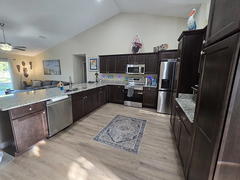 15001 Hummingbird Rd — Photo 5