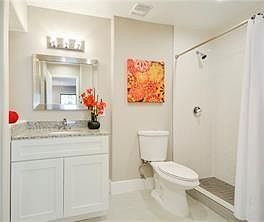 5th image of 935 La Posada Dr #118