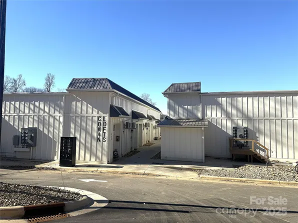 198 Cowan St, Rutherfordton, NC 28139