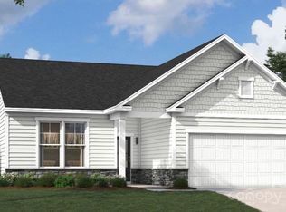 1095 Arundle Rd, Sherrills Ford, NC 28673