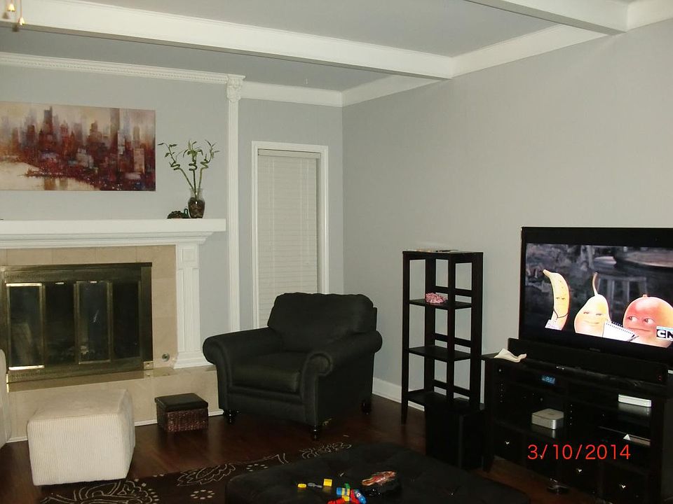 1st image of 306 S Philo Dr