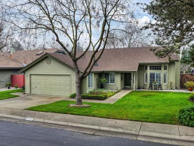9455 Laguna Lake Way, Elk Grove, CA, 95758