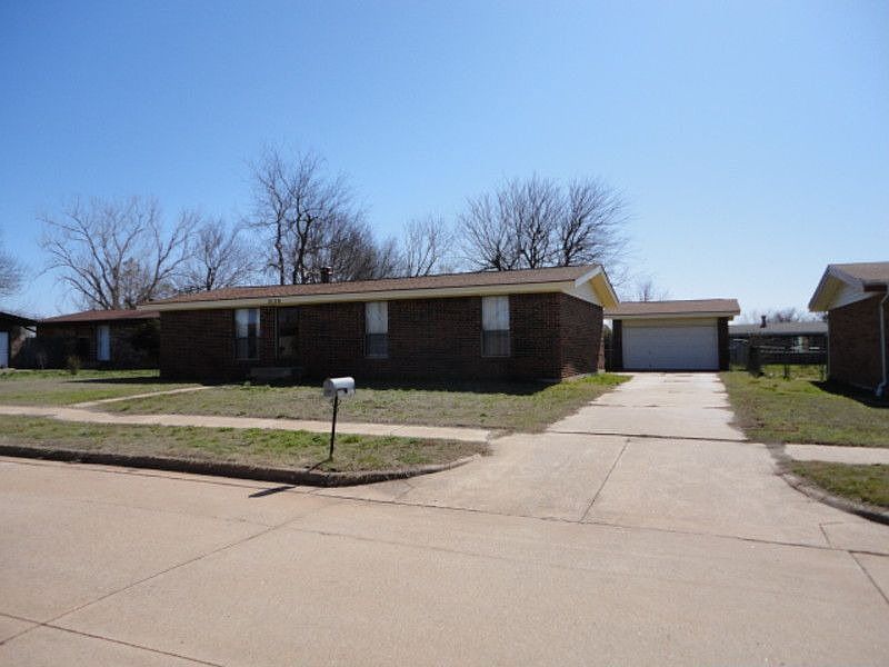 1st image of 2120 Lafayette Dr