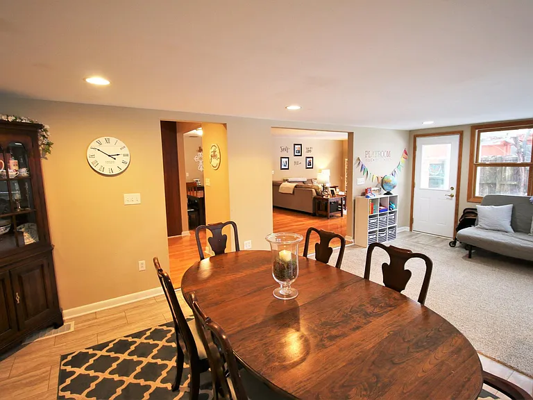 1431 Woodland Ave — Photo 9