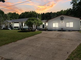 12101 Pope Church Rd, Springport, MI 49284