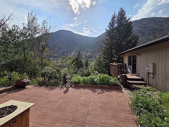 2nd image of 235 Scepter Cir