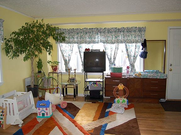 Open Floor Plan -- New Wood Floors