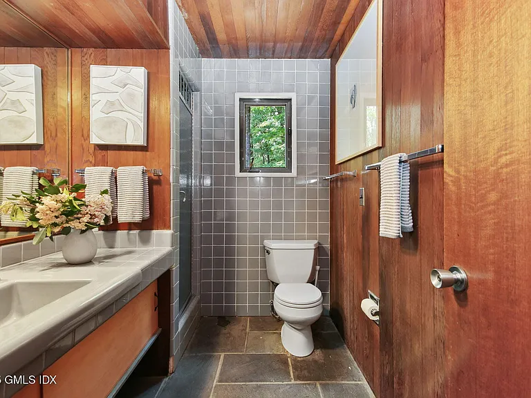 21 Hycliff Rd — Photo 17