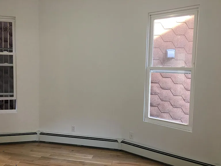 1823 Amethyst St #1 — Photo 9
