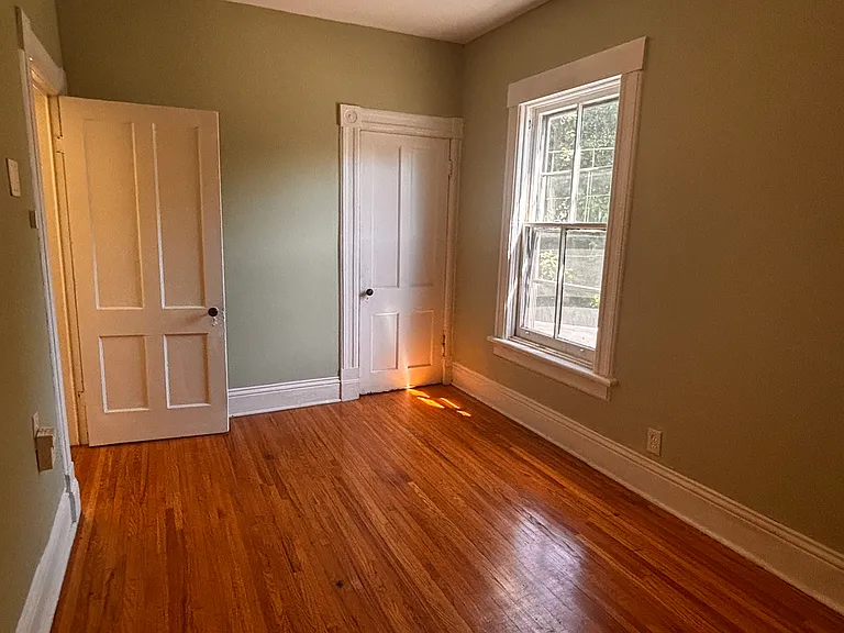 295 W Tupper St #2 — Photo 13