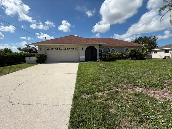 808 SW 7th Ter, Cape Coral, FL 33991