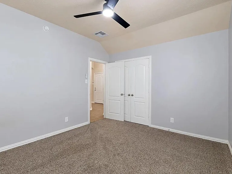 16007 David Hill Ln — Photo 17