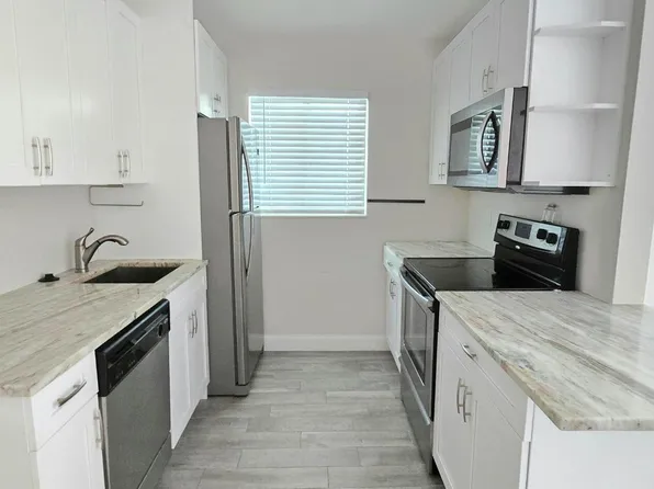 115 SW 1st Ave APT 7, Boynton Beach, FL 33435