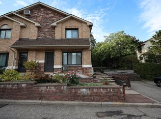 99 North Dr, Staten Island, NY 10305