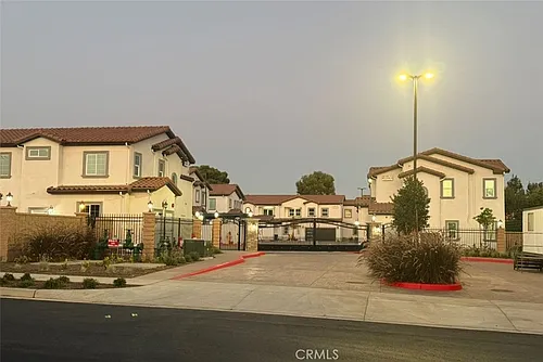 15909 Merrill #24 Photo 1