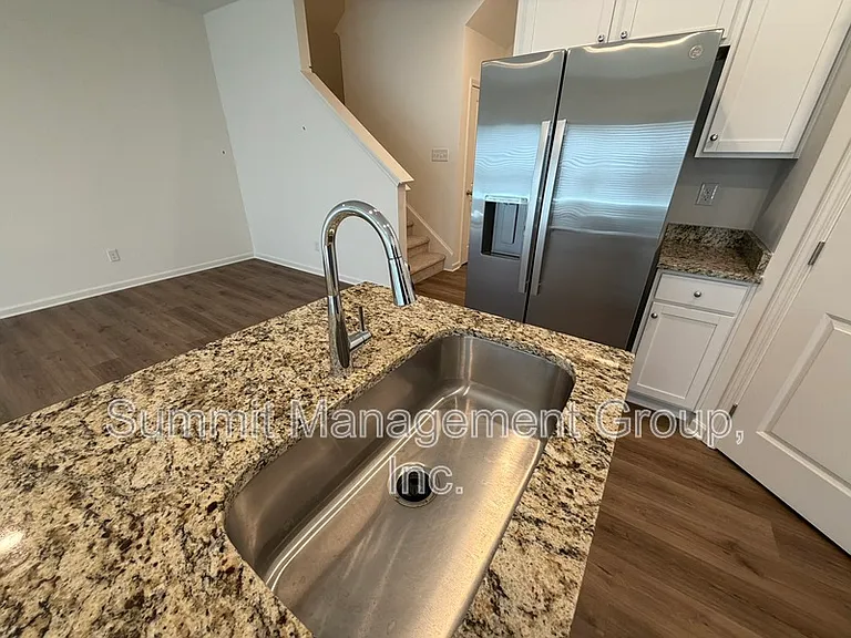 1506 Aralynn Ct — Photo 10