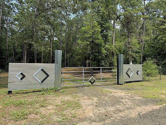 3rd image of 331 County Road 3240