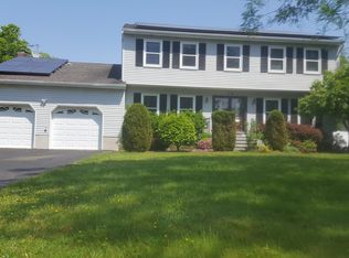 72 Ellmyer Rd, Edison, NJ 08820