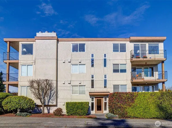 8000 28th Avenue NW #320, Seattle, WA 98117