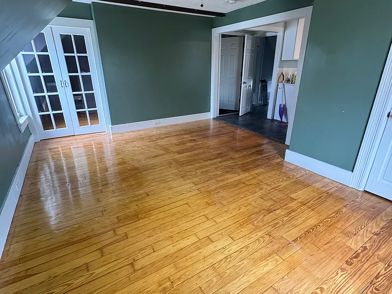 22 Foster Ave #3 — Photo 1