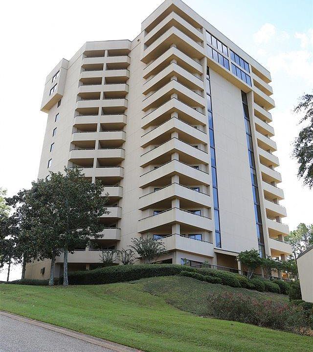 1st image of 100 Tower Dr APT 901