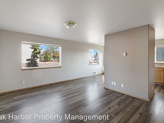 3rd image of 1301 NW Elwha St #101