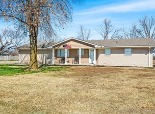 1706 W Ferguson Ave, Blackwell, OK 74631