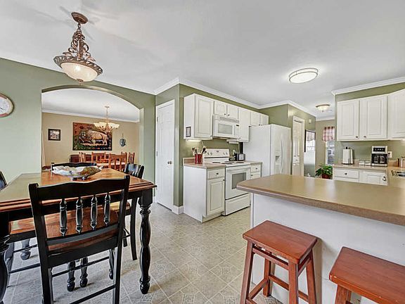 3rd image of 3312 Franklin Creek Ln