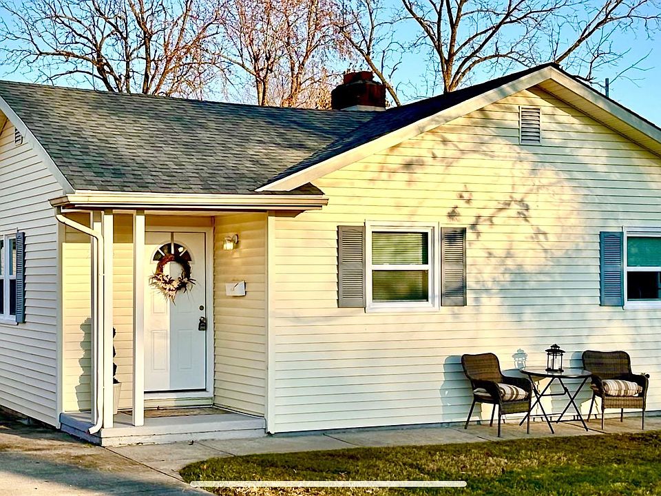 1st image of 2333 Katherine Ave