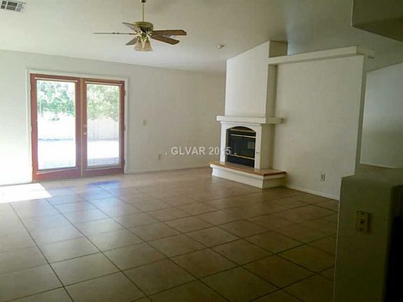5th image of 3220 Siboney Villa Cir