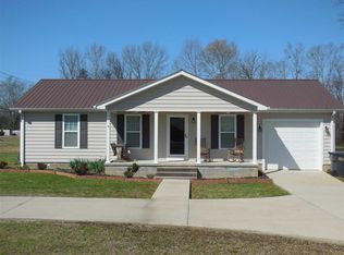 8 Antioch Rd, Somerville, AL 35670