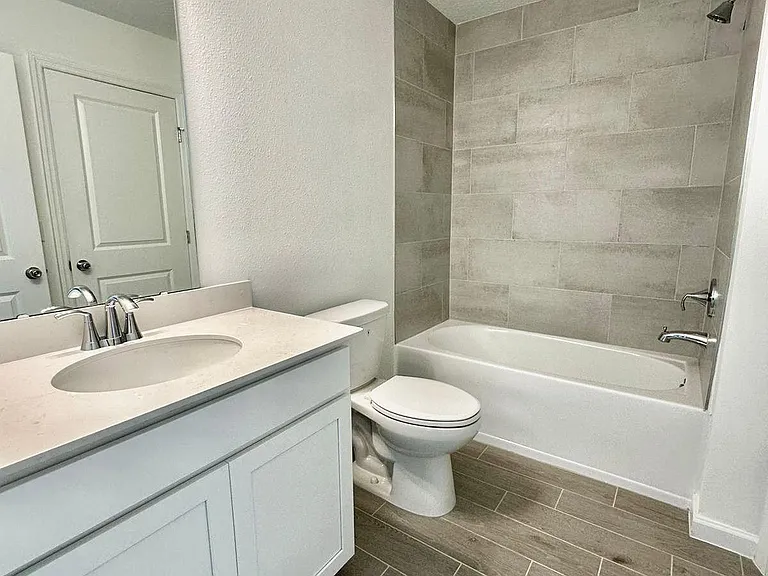 380 Belfort Ct — Photo 13