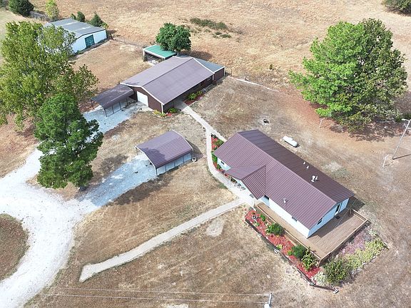 2nd image of 452079 E 990th Rd